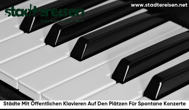 Städte Mit Öffentlichen Klavieren Auf Den Plätzen Für Spontane Konzerte