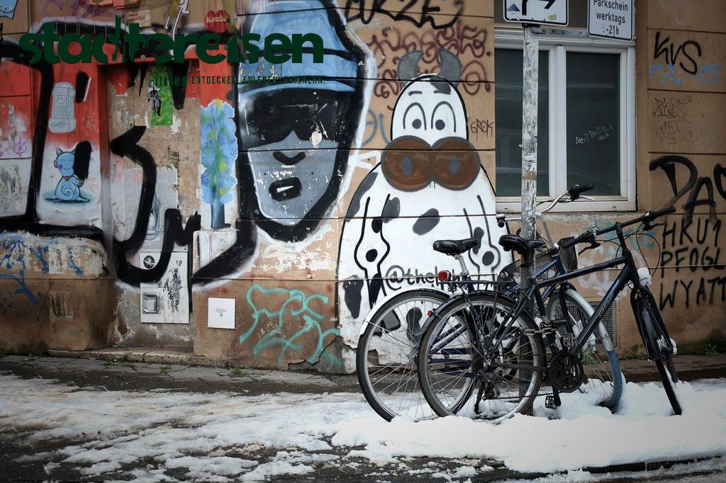 Städte Mit Riesigen Wandgemälden Die Ganze Straßenzüge Verwandeln