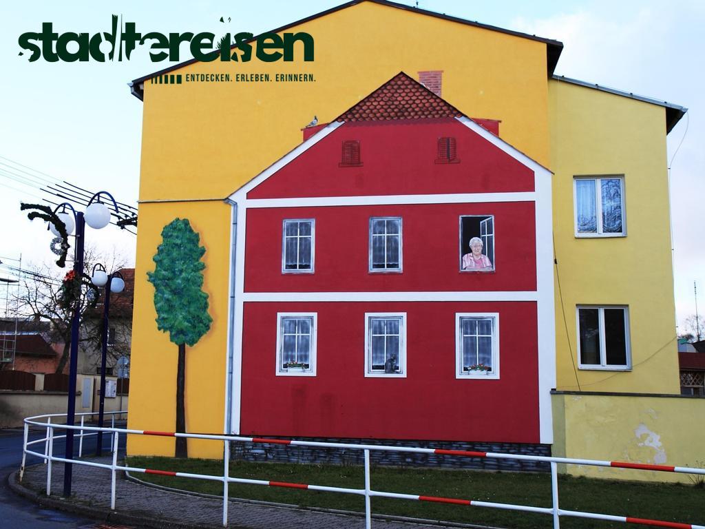 Städte Mit Runden Häusern Ungewöhnliche Bauformen Im Stadtbild