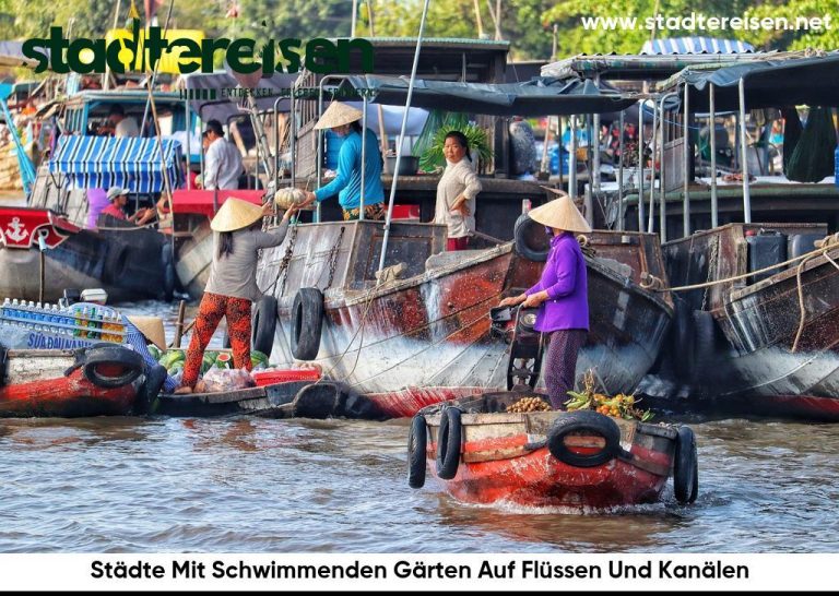 Städte Mit Schwimmenden Gärten Auf Flüssen Und Kanälen