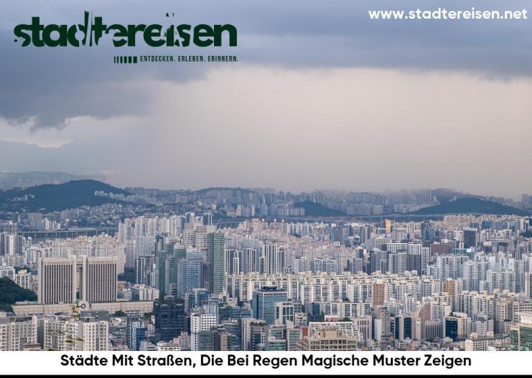 Städte Mit Straßen, Die Bei Regen Magische Muster Zeigen