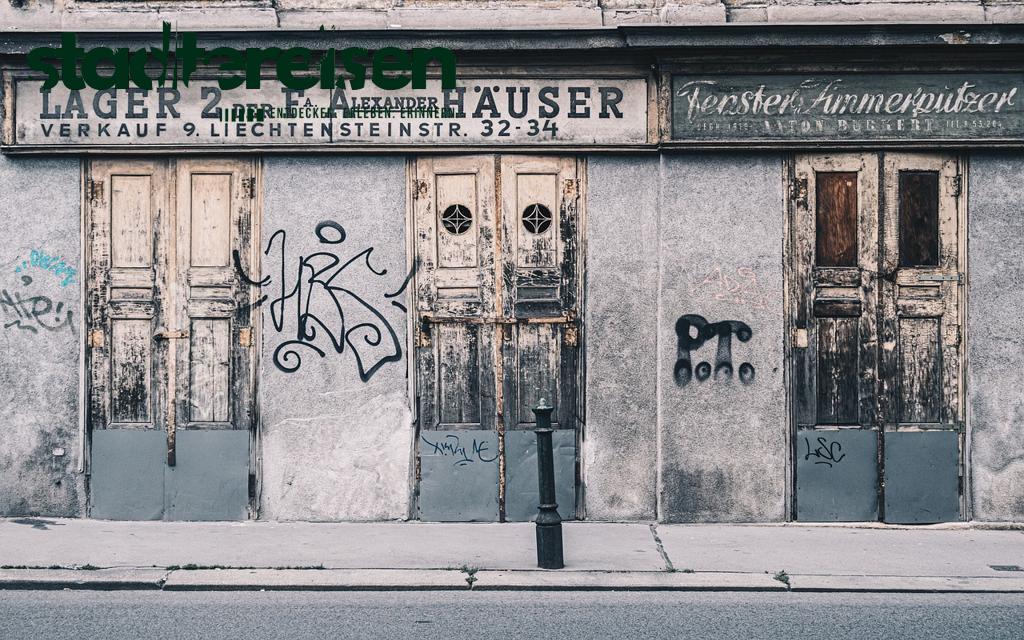 Städte Mit Streetfood-Märkten Auf Booten Schwimmende Küchenvielfalt Erleben