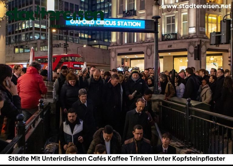 Städte Mit Unterirdischen Cafés Kaffee Trinken Unter Kopfsteinpflaster