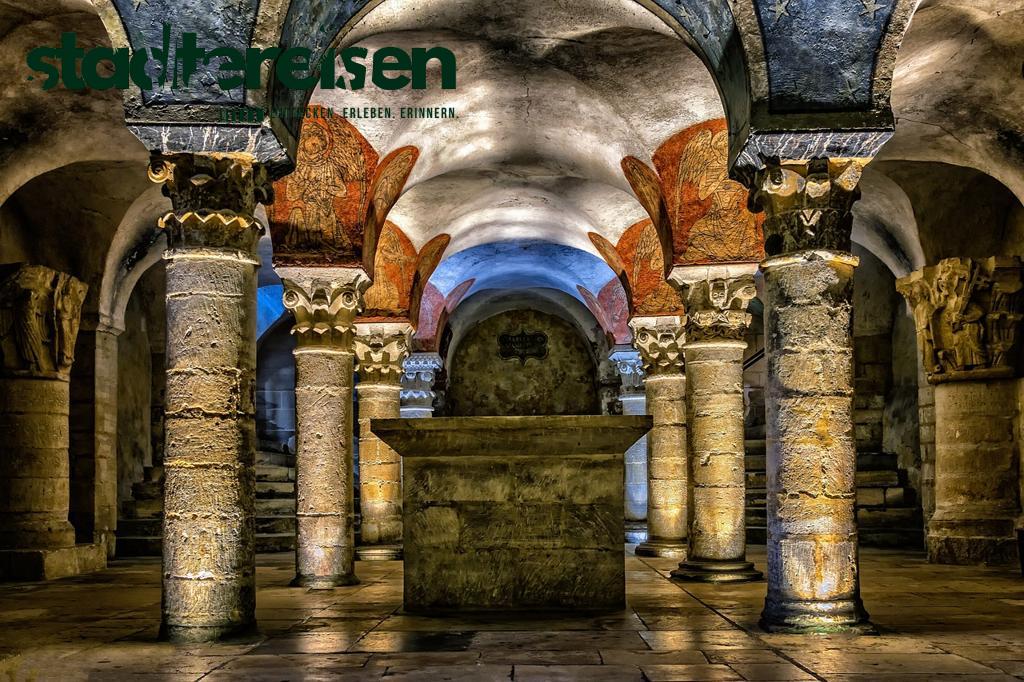 Wo Man Auf Unterirdischen Flüssen Durch Die Stadt Paddeln Kann