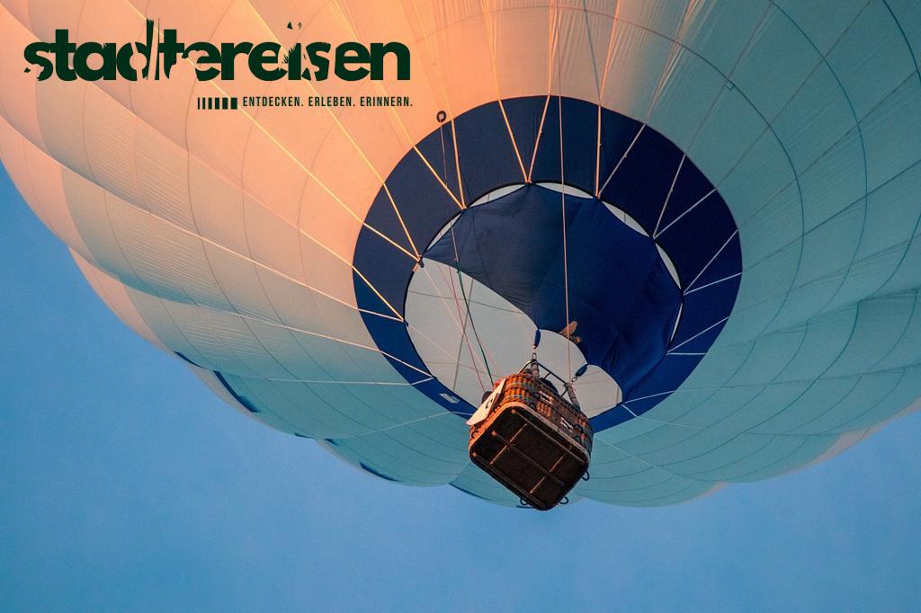 Wo Man Mitten In Der Stadt Im Heißluftballon Frühstücken Kann