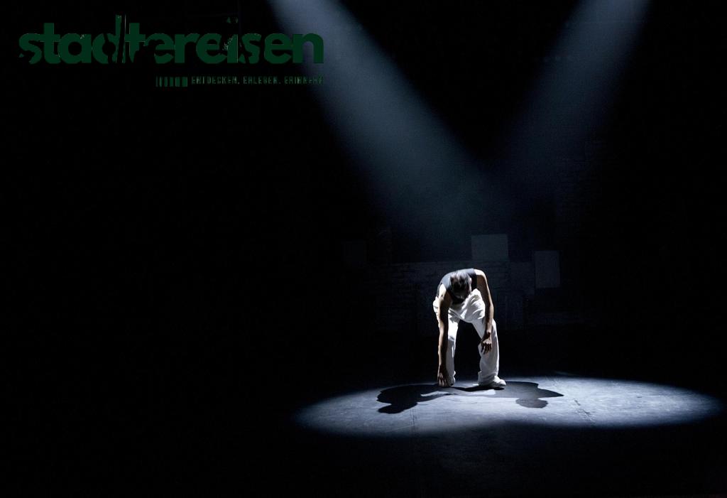 Wo Man Stadtgeschichte Als Interaktives Theater Auf Der Straße Erlebt