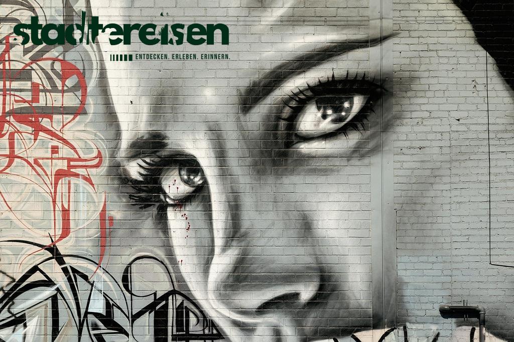 Wo Riesige Wandgemälde Ganze Häuserzeilen In Kunstwerke Verwandeln