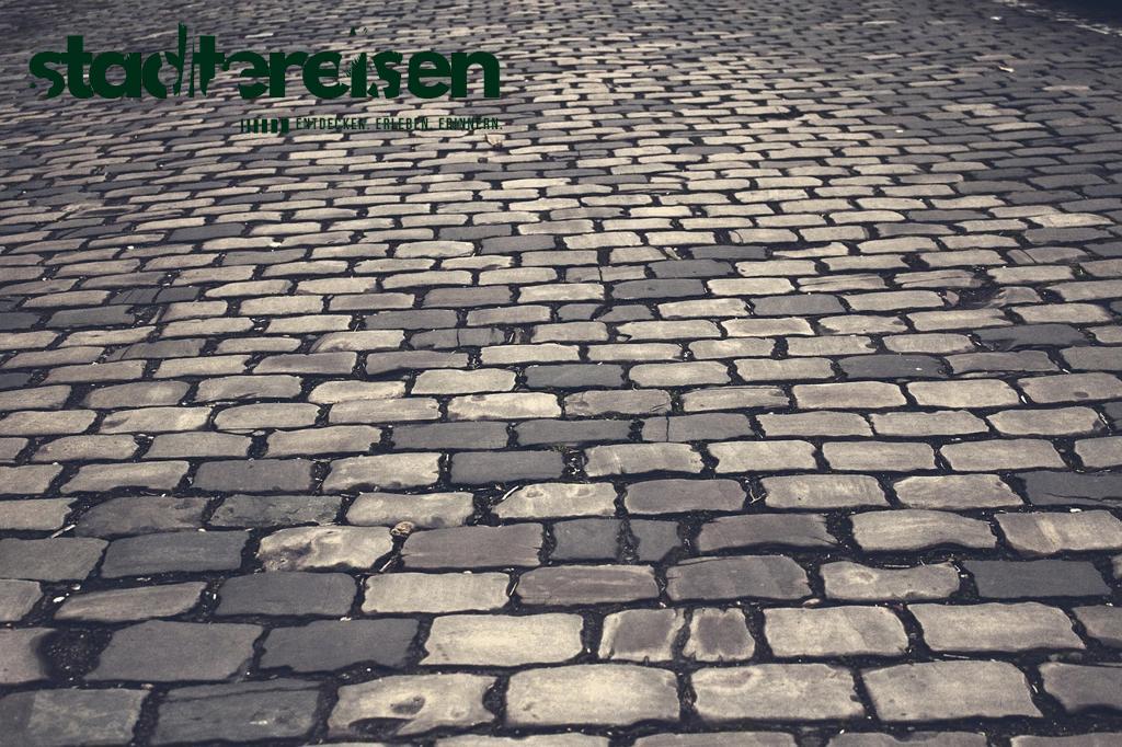 Wo Straßenlaternen Auf Bewegungen Reagieren Und Licht Malen