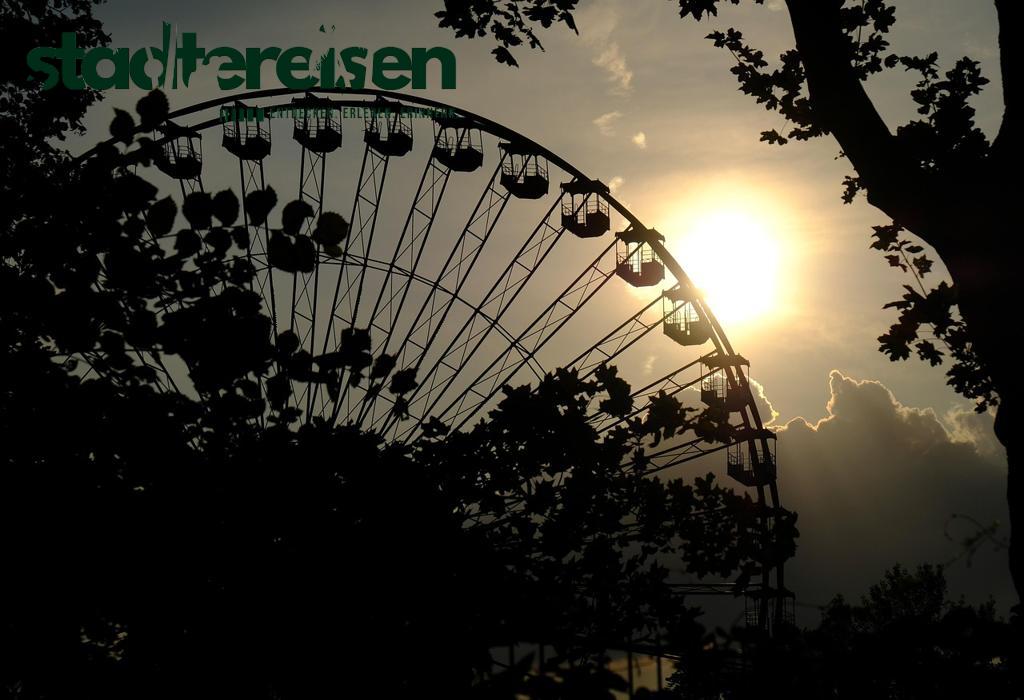 Städte Mit Verfallenen Vergnügungsparks Und Ihrer Geschichte