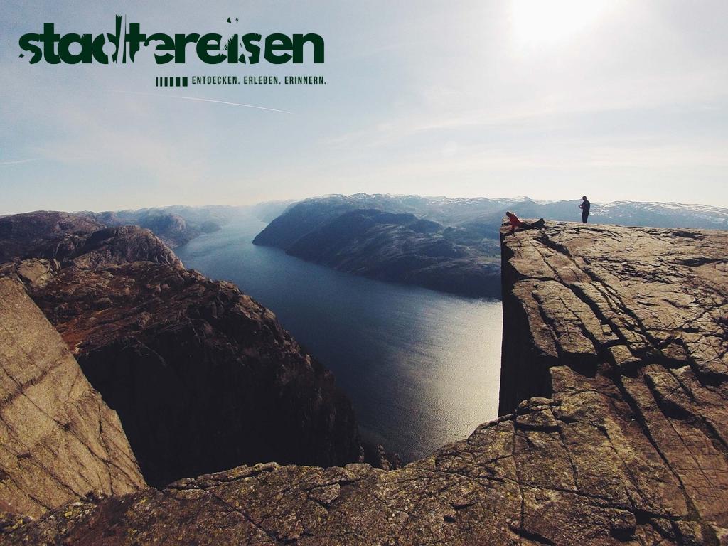 Städte Mit Vertikalen Parks An Hochhausfassaden