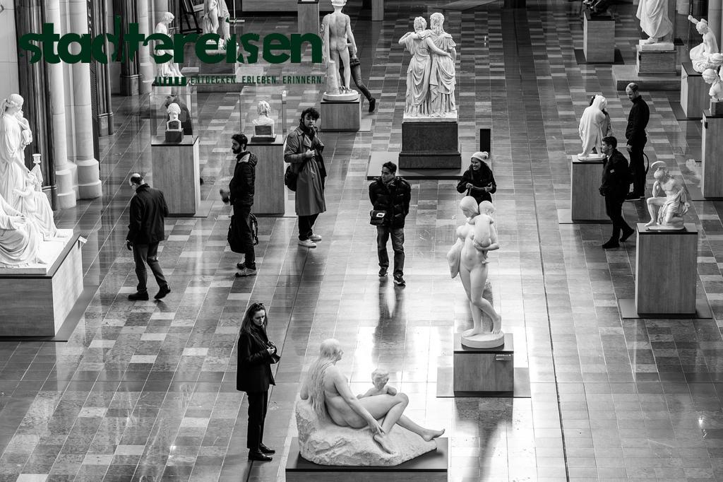Wo Du Unterirdische Galerien Und Bars Entdecken Kannst